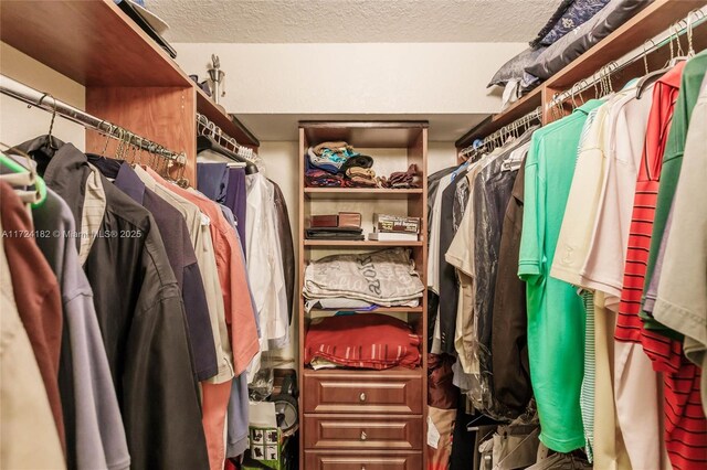 1251 SW 125th Ave Unit 108T, Pembroke Pines, FL 33027 - view of spacious closet