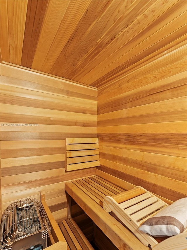 view of sauna / steam room