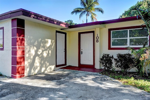 view of entrance to property