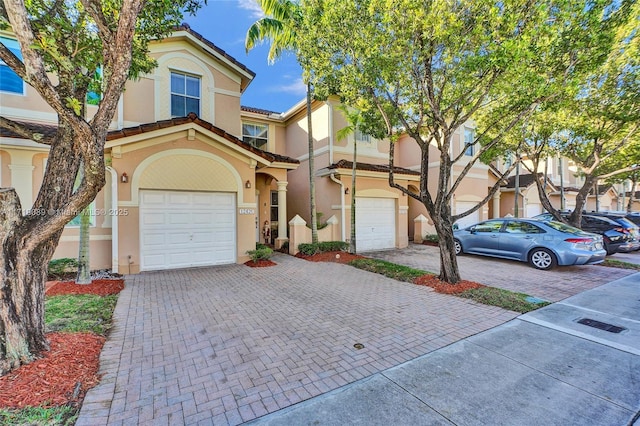 view of front of house with a garage