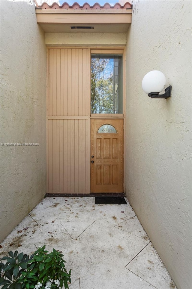 view of doorway to property