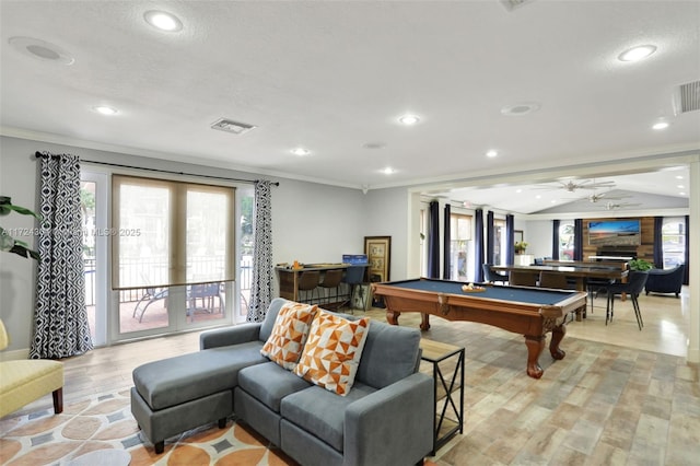 recreation room with ceiling fan, light hardwood / wood-style floors, crown molding, and pool table