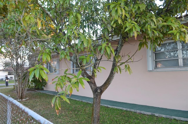 3740 W 5th Ct, Hialeah, FL 33012 - view of side of home