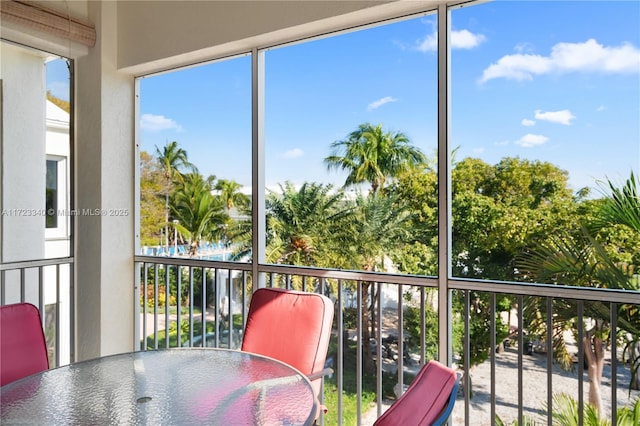 view of sunroom / solarium