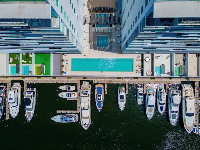 bird's eye view featuring a water view