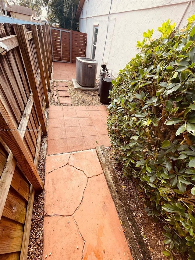 view of patio featuring cooling unit