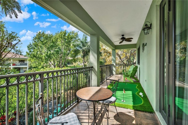 balcony with ceiling fan