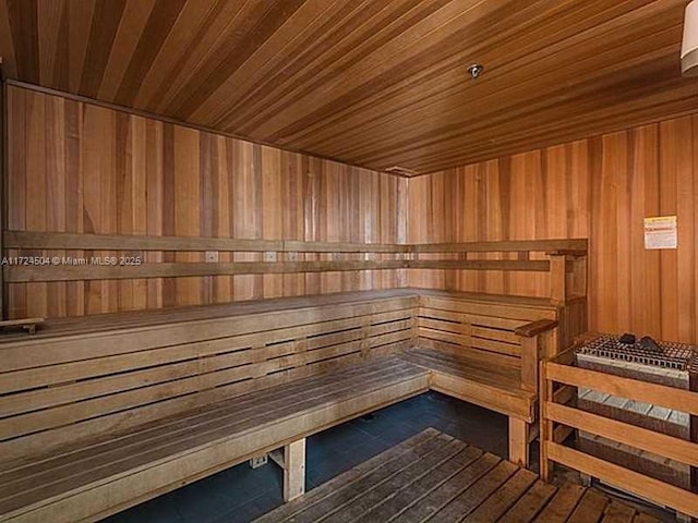 view of sauna / steam room