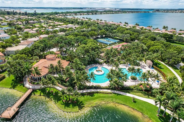 bird's eye view featuring a water view