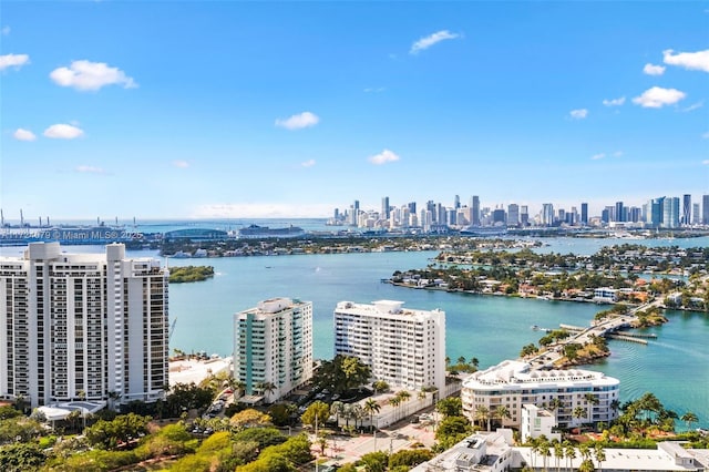 3 Island Ave Pha, Pha, Miami Beach, FL 33139 - aerial view featuring a water view and a city view