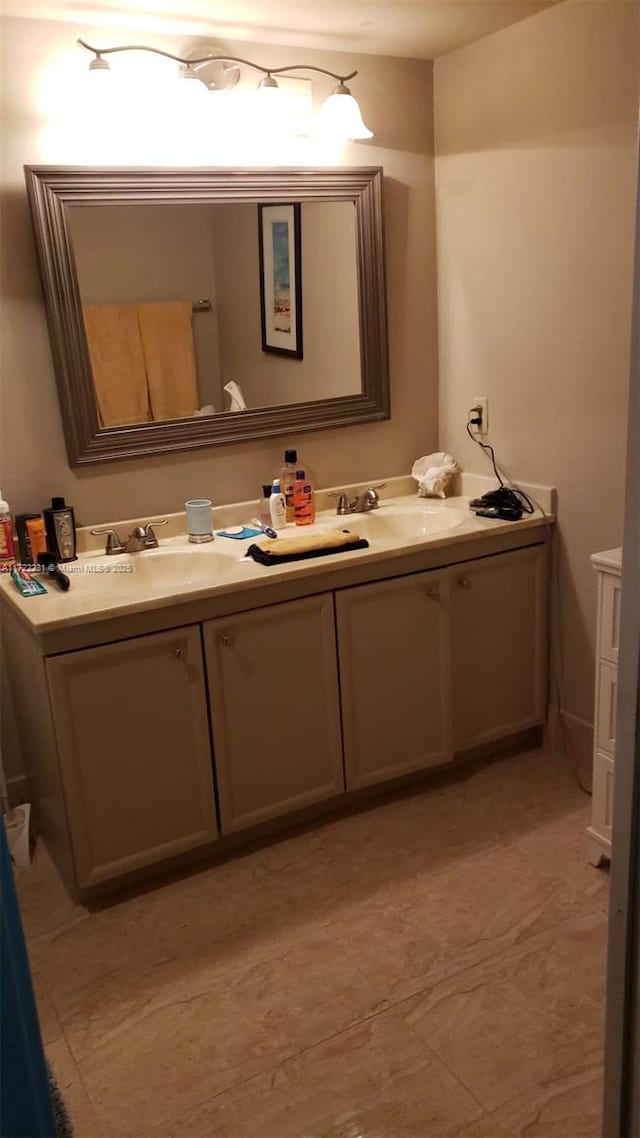 bathroom with vanity