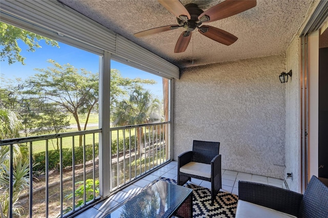 balcony with ceiling fan