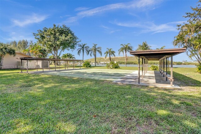 4570 NW 18th Ave Unit 202, Deerfield Beach, FL 33064 - detailed view of baseboards
