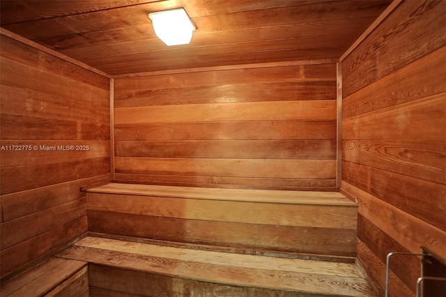 view of sauna / steam room