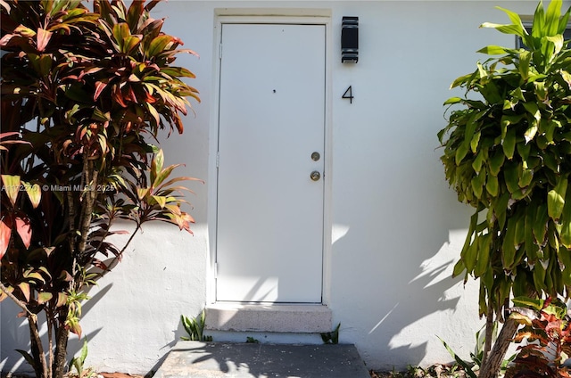 view of entrance to property