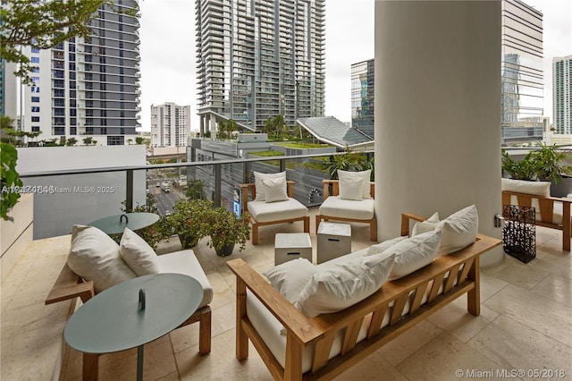 balcony featuring outdoor lounge area