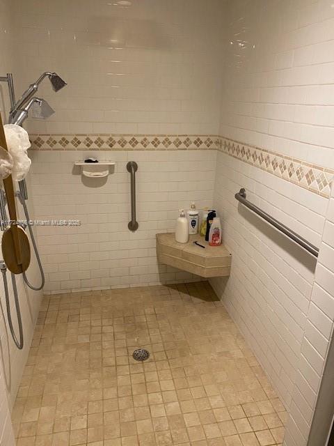 bathroom featuring a shower