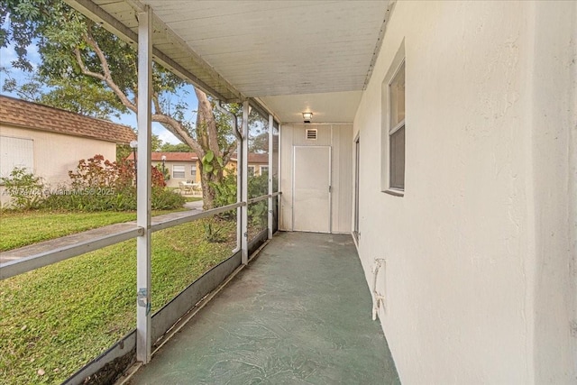 view of unfurnished sunroom