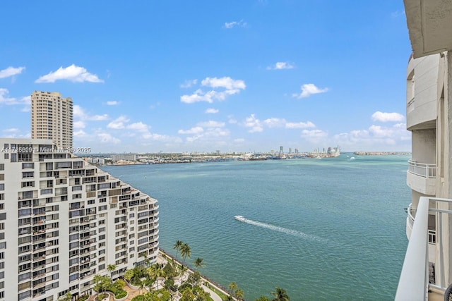 770 Claughton Island Dr Unit Ph21, Miami FL, 33131, 1 bedrooms, 1 bath condo for sale