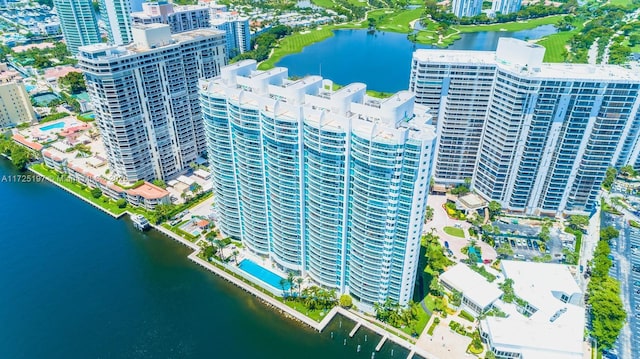 bird's eye view featuring a water view