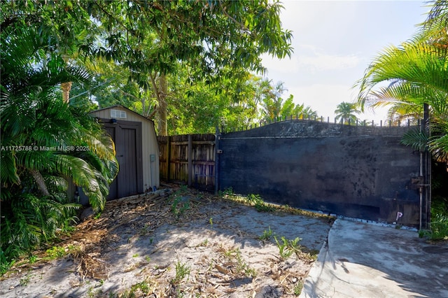 2326 Harding St, Hollywood, FL 33020 - photo 23