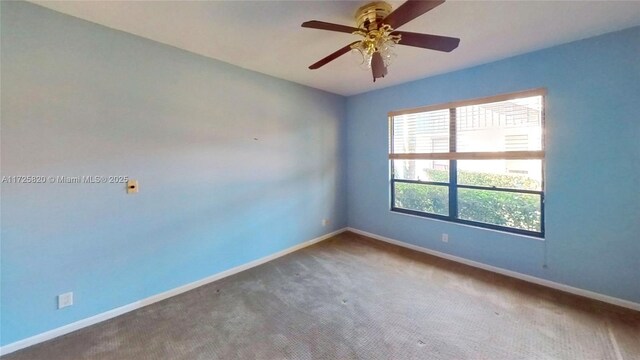 unfurnished room with crown molding and hardwood / wood-style floors