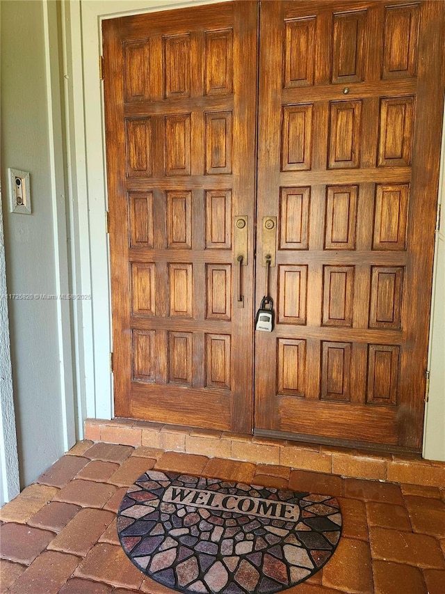 1 E Balfour Rd E, Palm Beach Gardens, FL 33418 - property entrance