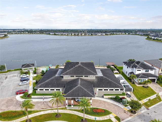 bird's eye view featuring a water view