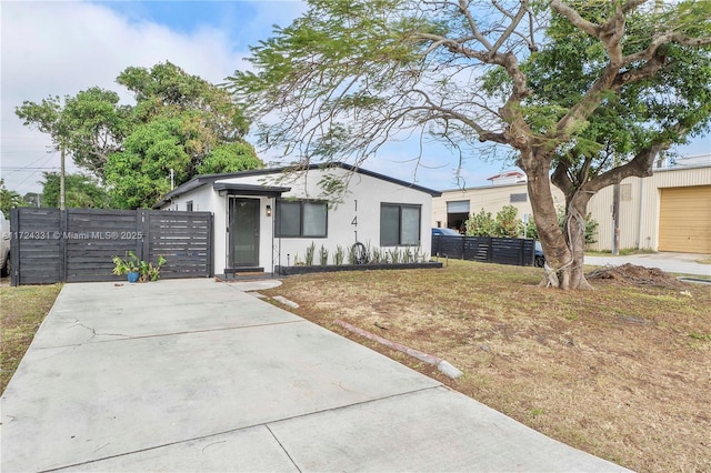 view of front of home with a front yard