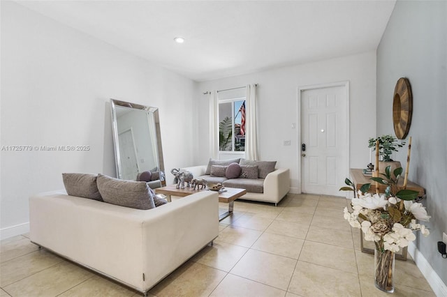 18253 SW 152nd Pl, Miami, FL 33187 - view of tiled living room