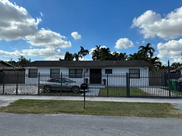 view of front of property