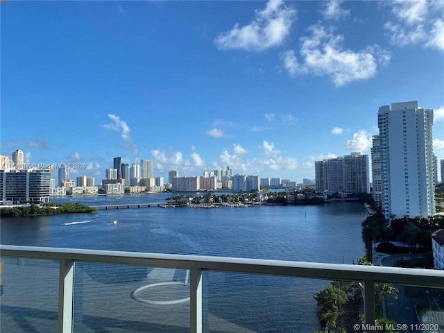 3300 NE 188th St Unit Lph11, Aventura, FL 33180 - photo 2