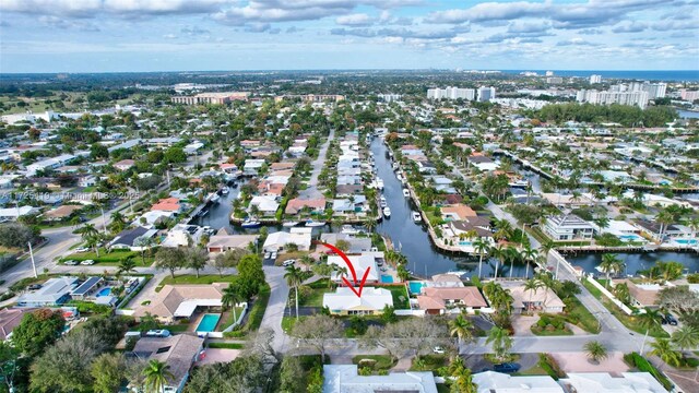 bird's eye view featuring a water view