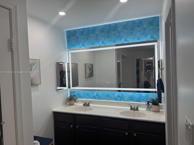 bathroom with vanity