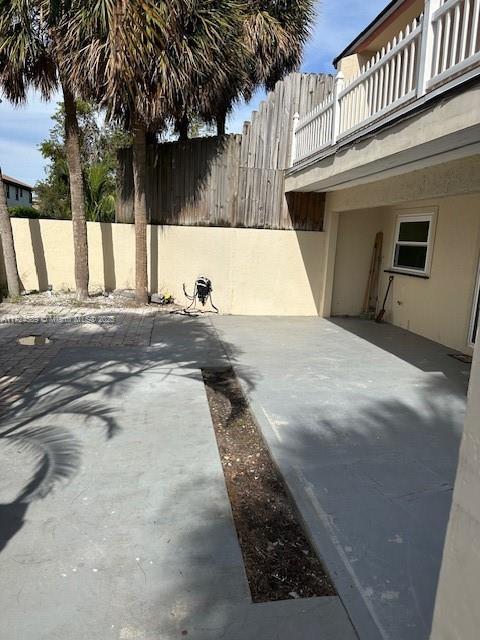 view of patio / terrace featuring a balcony