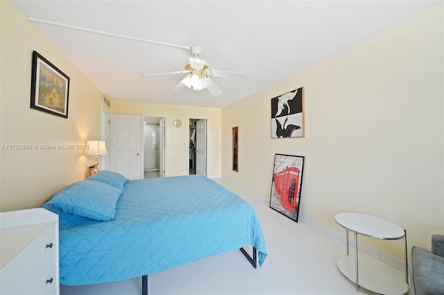 bedroom with ceiling fan