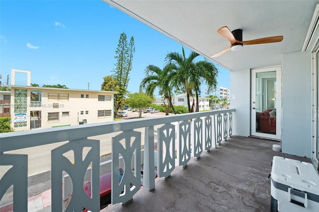 balcony featuring ceiling fan