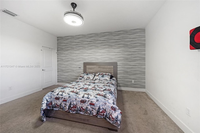 bedroom with carpet floors