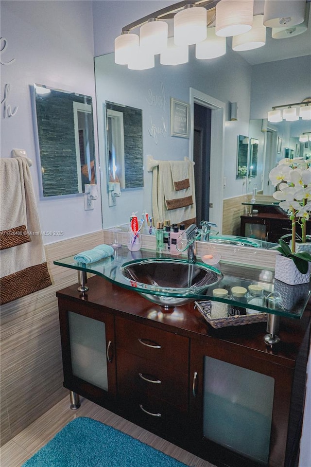 bathroom with vanity