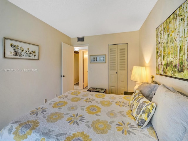 bedroom featuring a closet