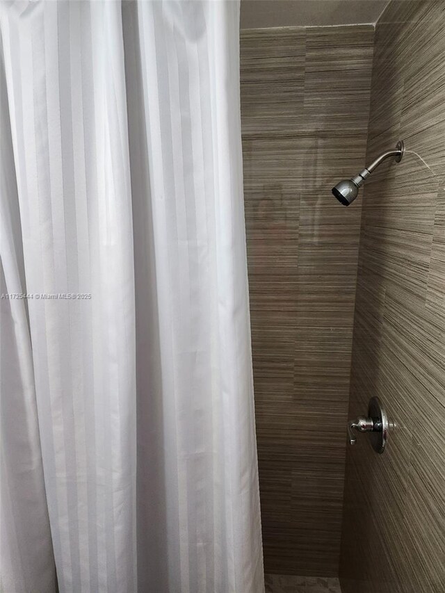 bathroom with walk in shower