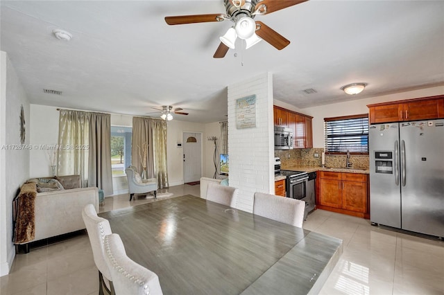 living room featuring ceiling fan