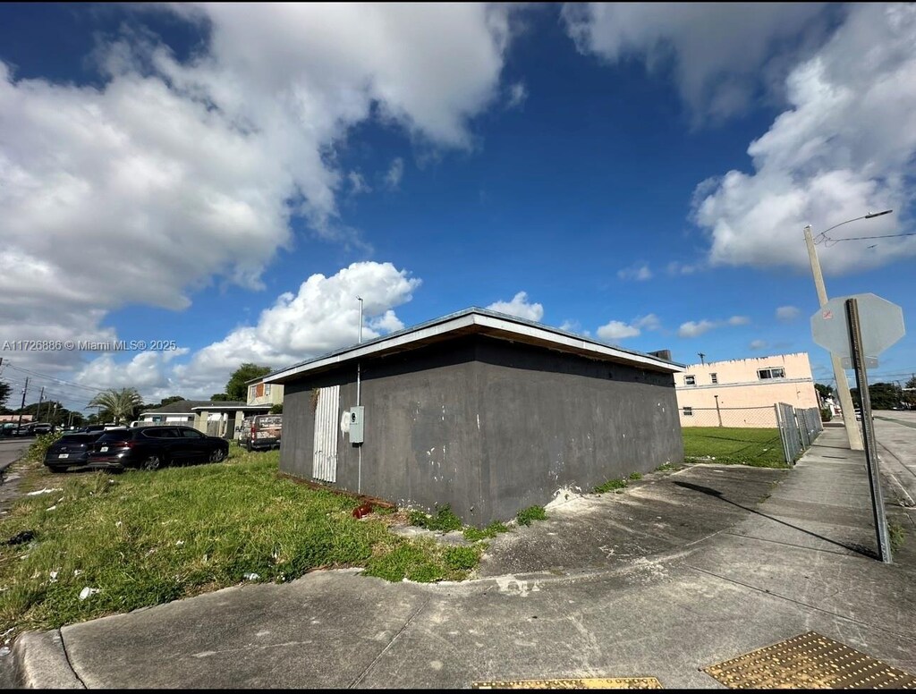 6840 NW 15th Ave, Miami, FL 33147