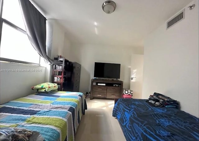 1621 Collins Ave Unit 310, Miami Beach, FL 33139 - bedroom featuring visible vents