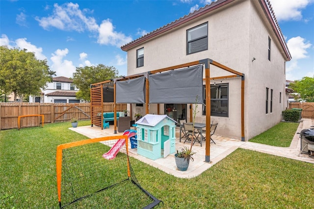 back of property featuring a patio area, an outdoor living space, and a lawn