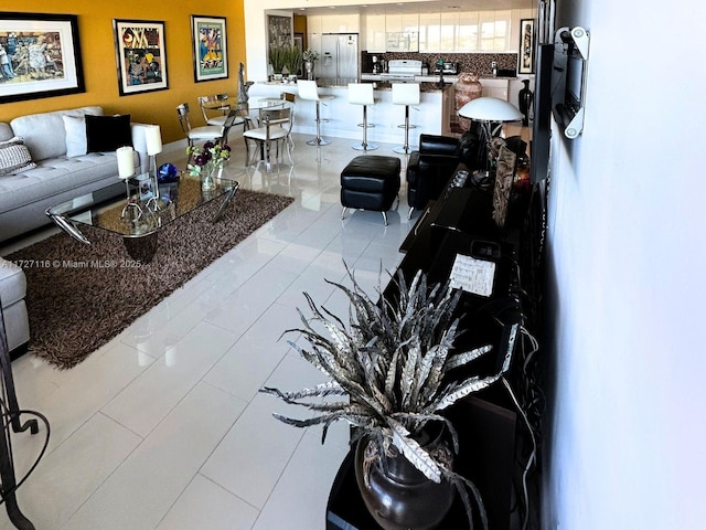 3300 NE 36th St Unit 605, Fort Lauderdale, FL 33308 - view of living room