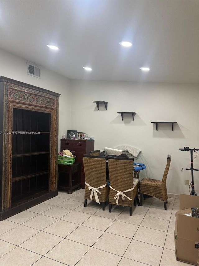 dining room featuring light tile patterned floors