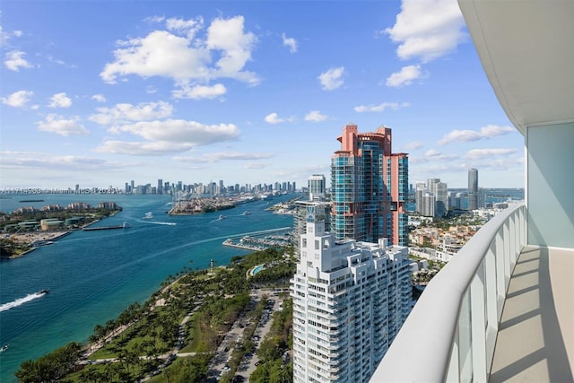 100 S Pointe Dr Unit 3203, Miami Beach, FL 33139 - water view featuring skyline