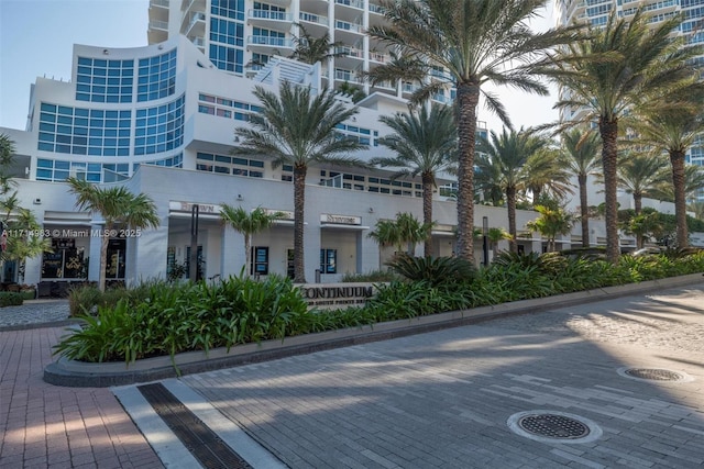 100 S Pointe Dr Unit 3203, Miami Beach, FL 33139 - view of apartment building / complex