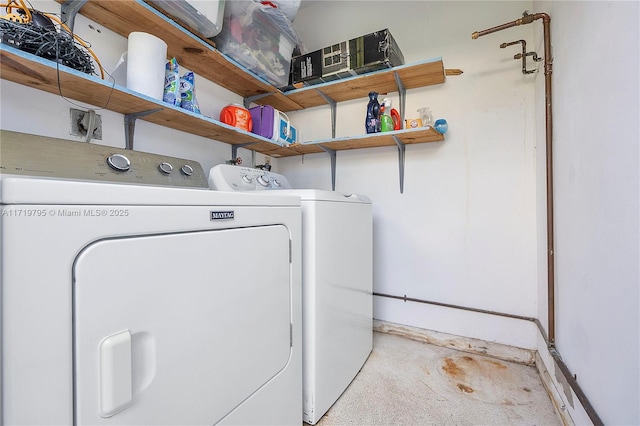 3209 Colony Club Rd Unit 1-W, Pompano Beach, FL 33062 - clothes washing area featuring washer and clothes dryer and baseboards